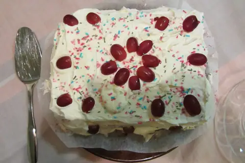 Greggs Bakery Outlet photo 4